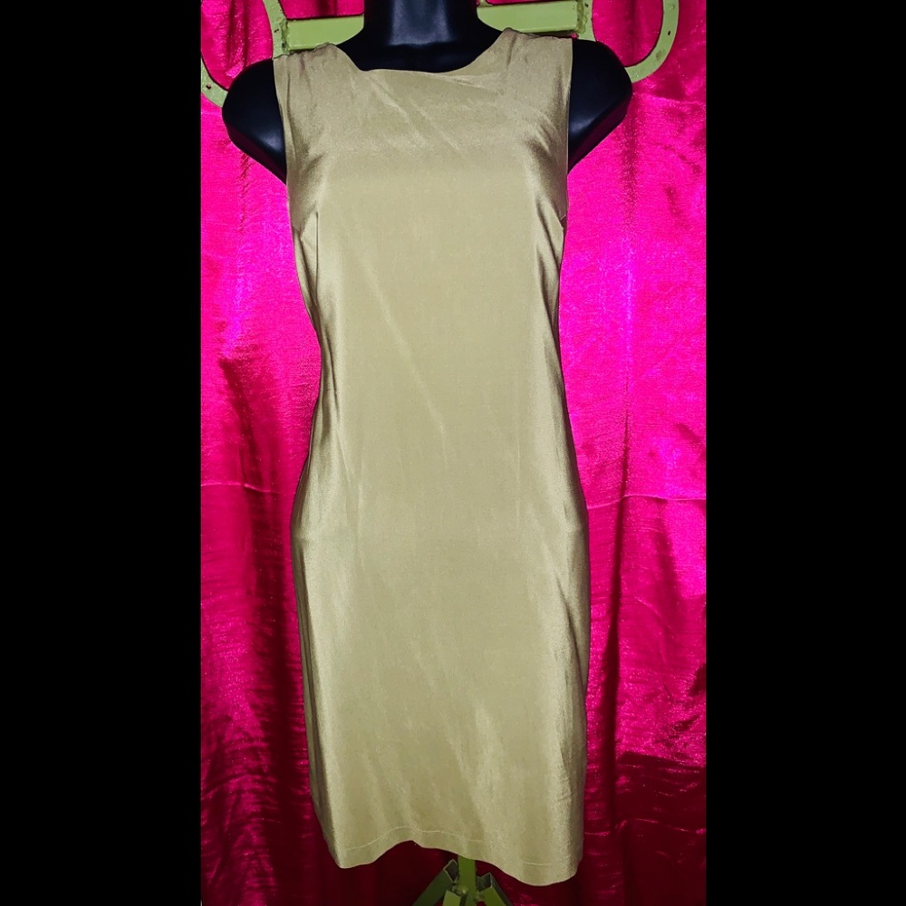 Olive Green Sleeveless Sheath Dress